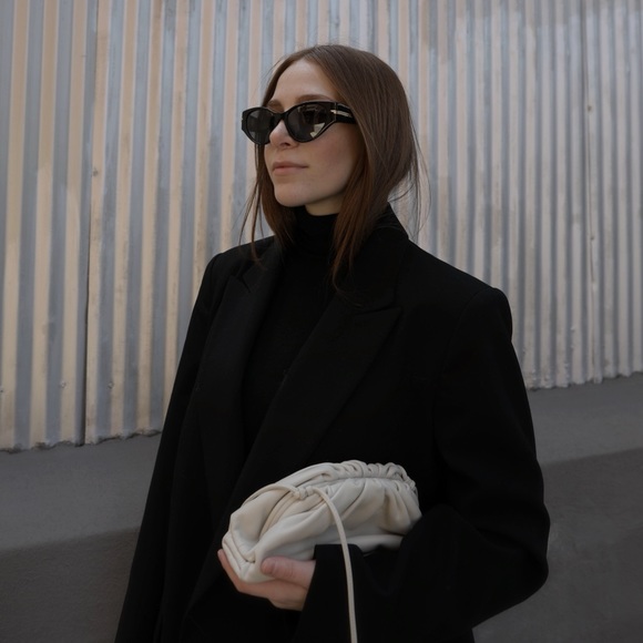 Bottega Veneta Mini Pouch Bag - Picture 2 of 11